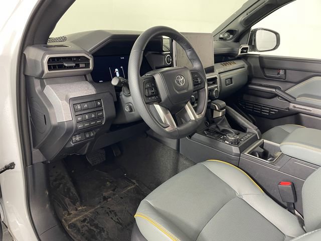 Used 2026 Toyota 4Runner Trailhunter image 3