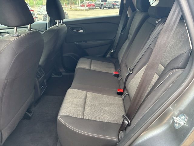 Used 2025 Nissan Rogue SV image 15