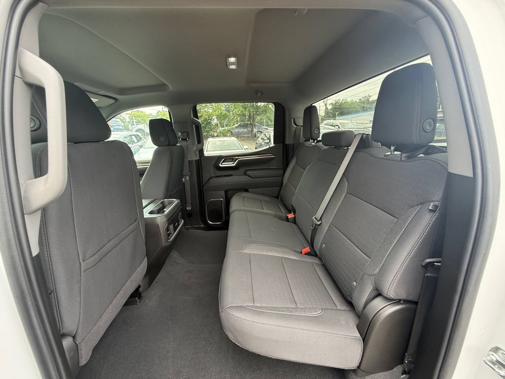 Used 2025 Chevrolet Silverado 1500 RST AWD/4WD image 23