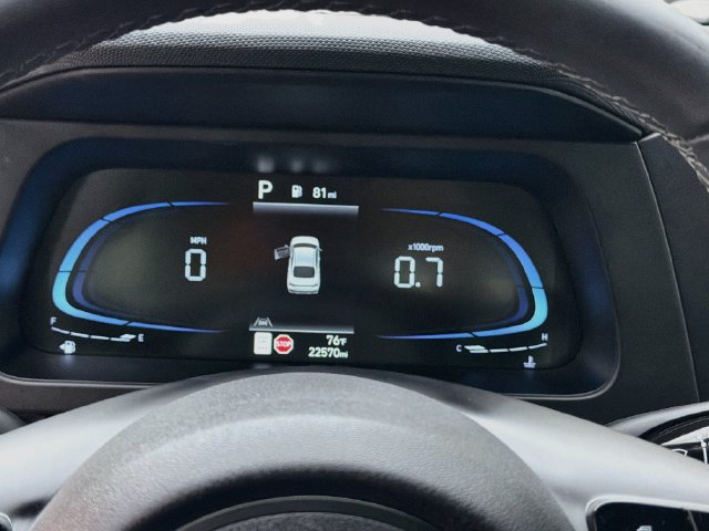 Certified 2025 Hyundai Elantra Sport FWD image 13