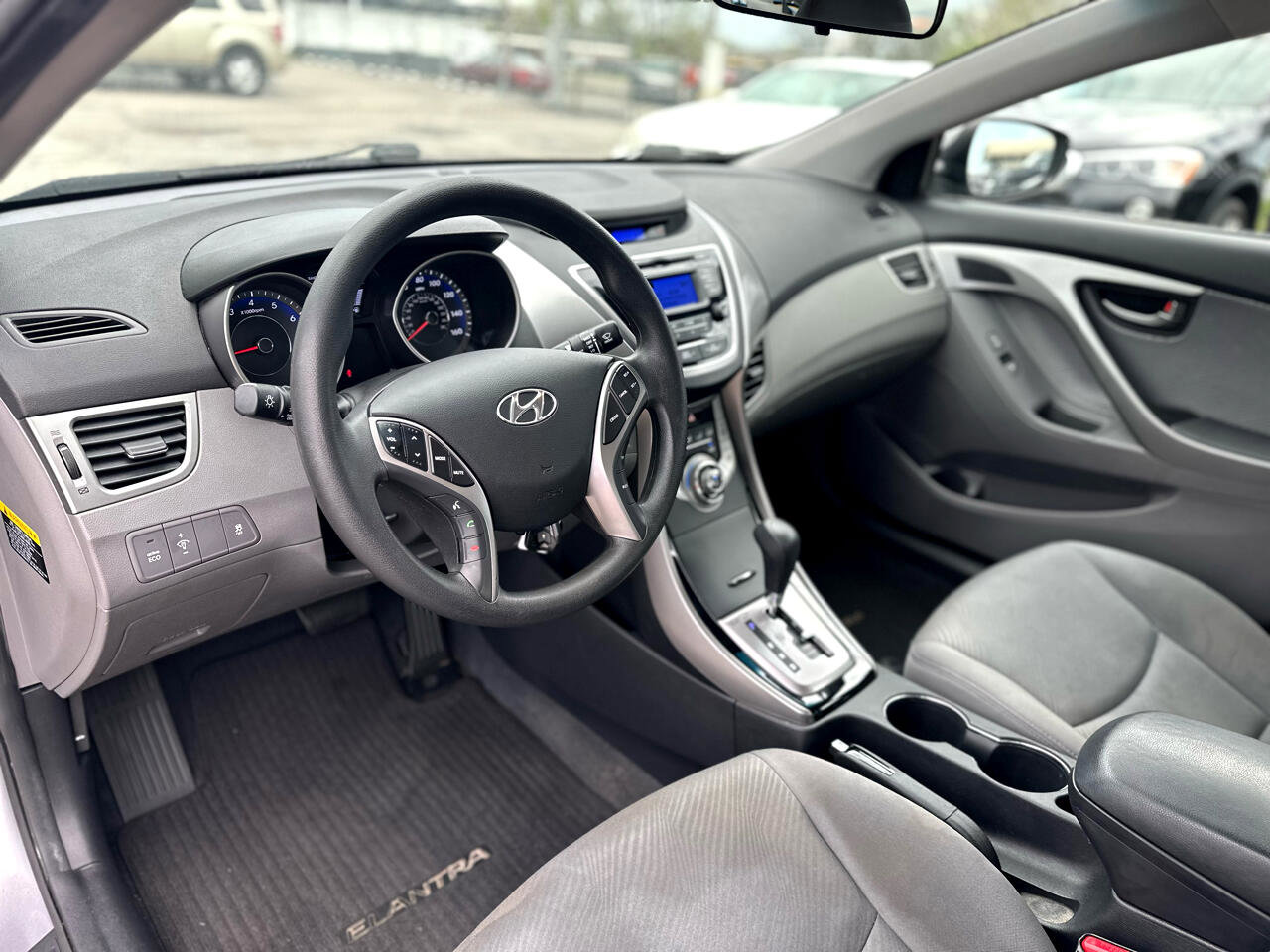 Used 2013 Hyundai Elantra GLS w/ Preferred Pkg image 13