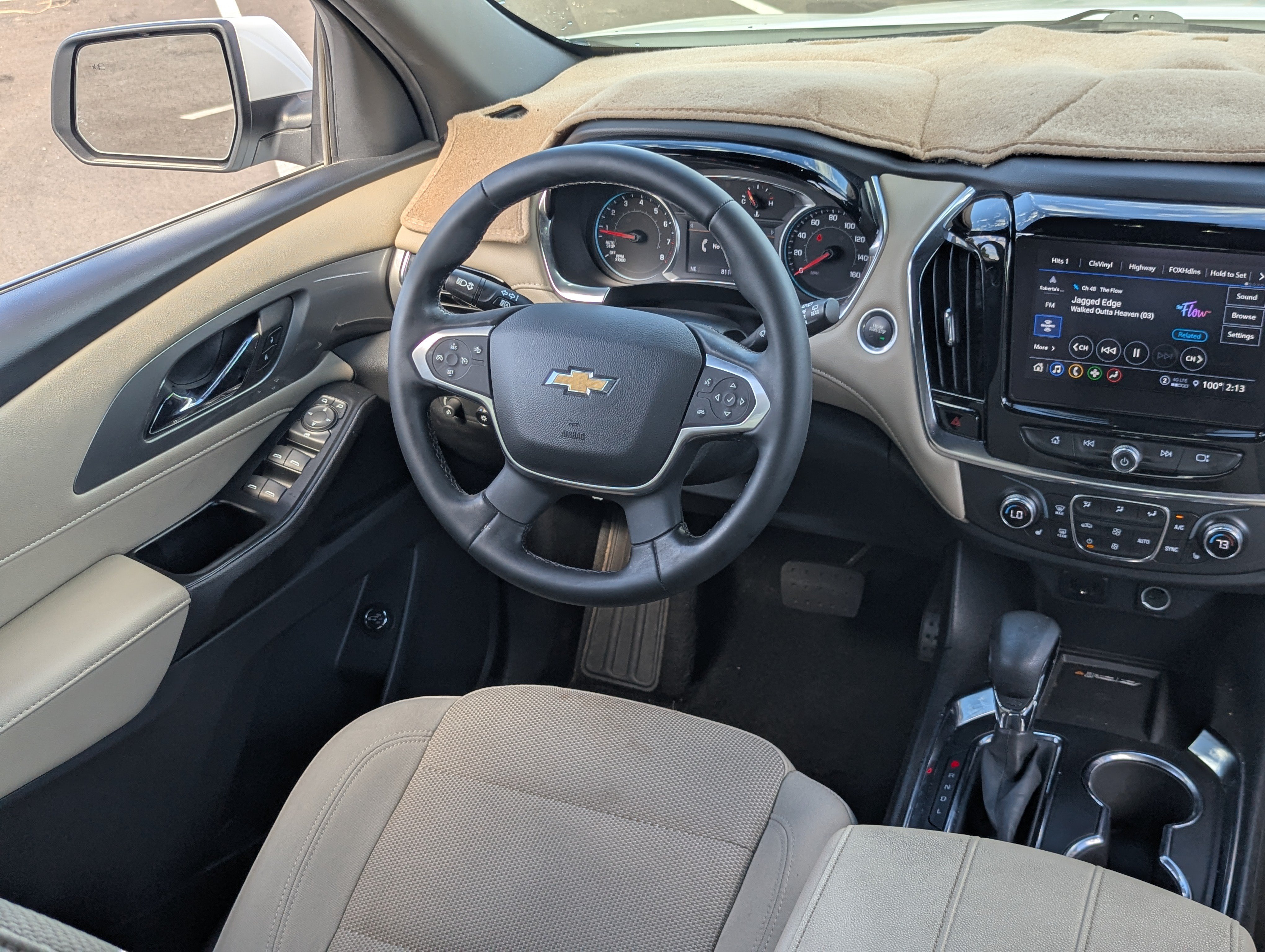 Used 2023 Chevrolet Traverse LT AWD/4WD image 15