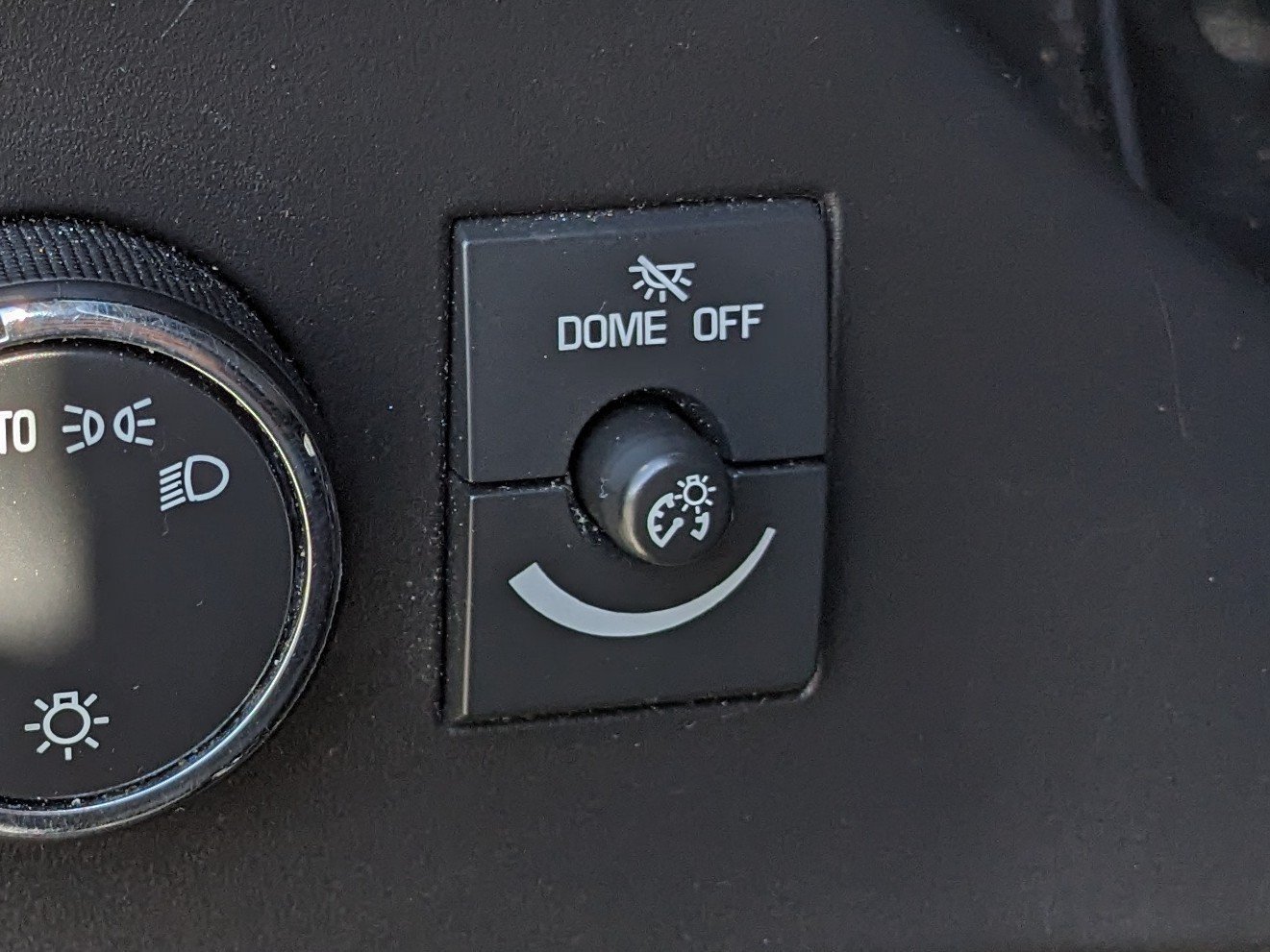 Used 2019 Chevrolet Express 2500 RWD image 35