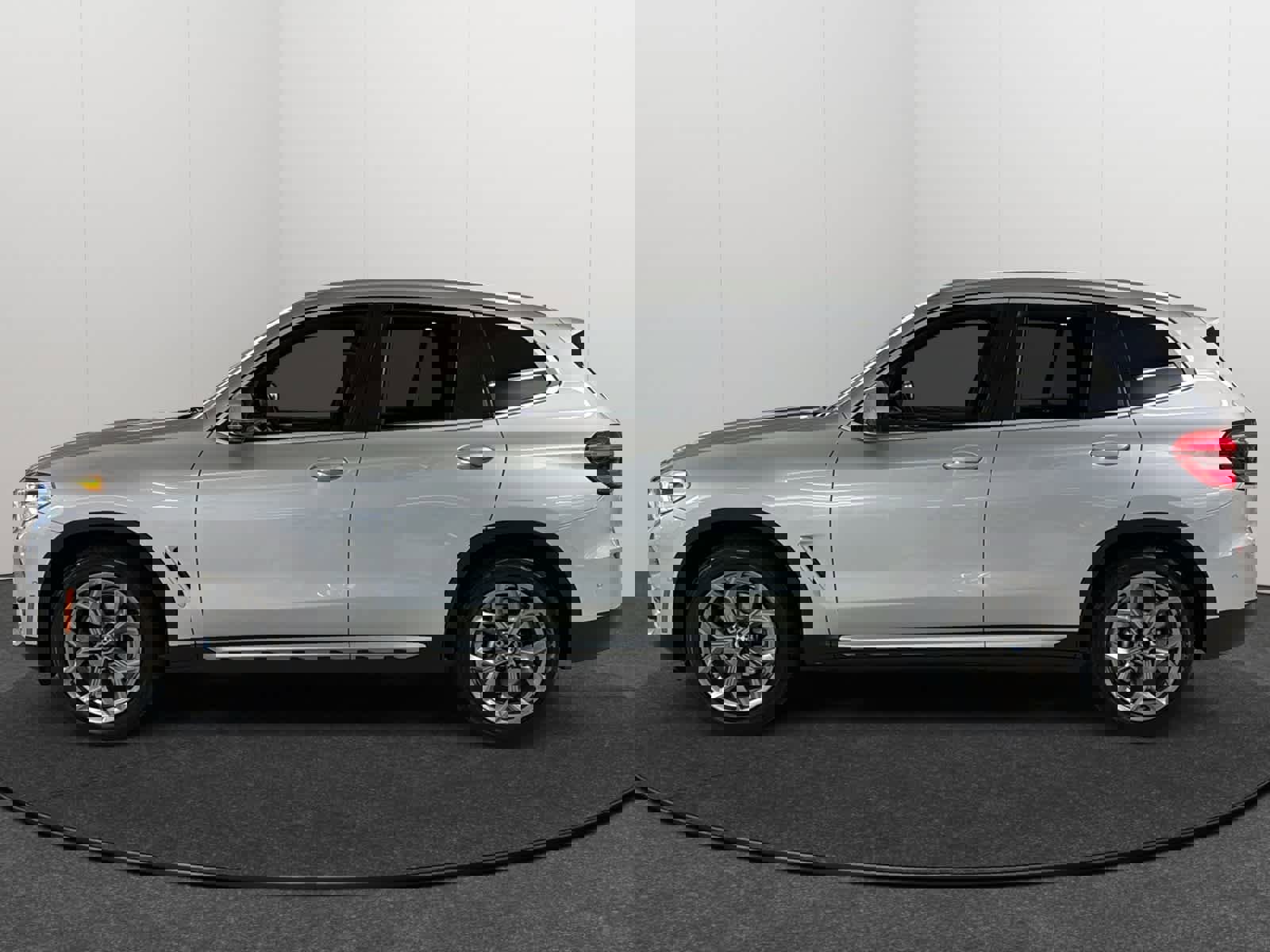 Used 2021 BMW X3 xDrive30i w/ Convenience Package image 3