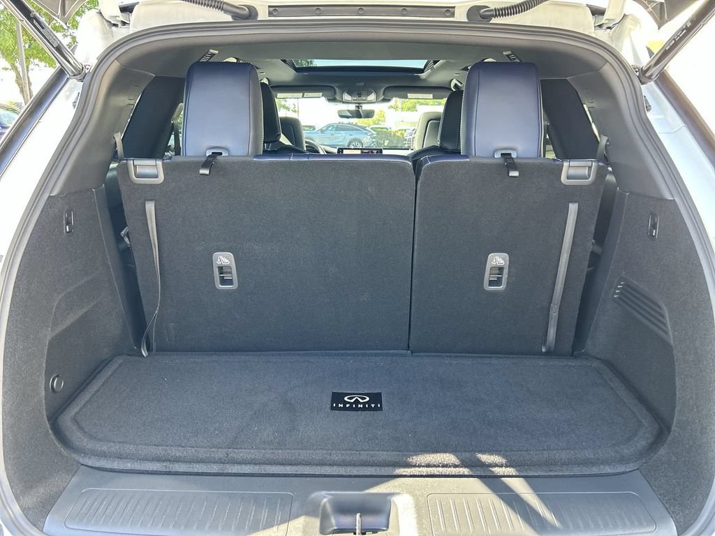 Certified 2026 INFINITI QX60 Sport w/ Dark Cargo Package AWD/4WD image 28