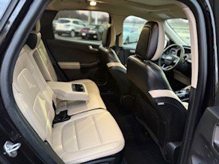 Used 2020 Ford Escape SEL image 26