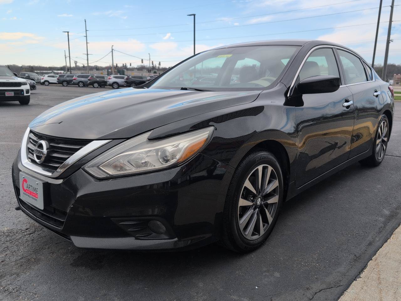 Used 2017 Nissan Altima 2.5 SV FWD image 4