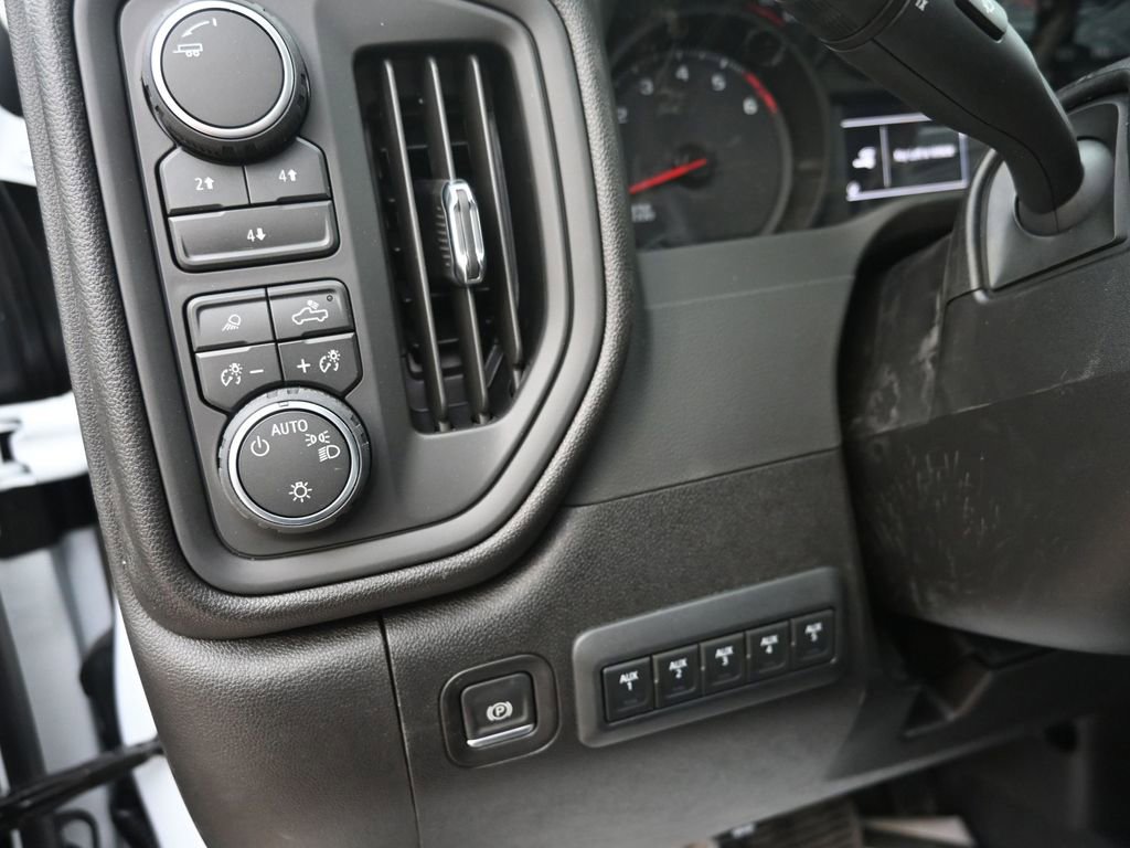 New 2026 Chevrolet Silverado 2500 W/T w/ WT Convenience Package image 13