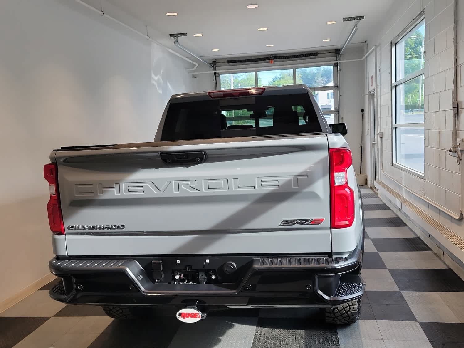 Used 2025 Chevrolet Silverado 1500 ZR2 AWD/4WD image 4