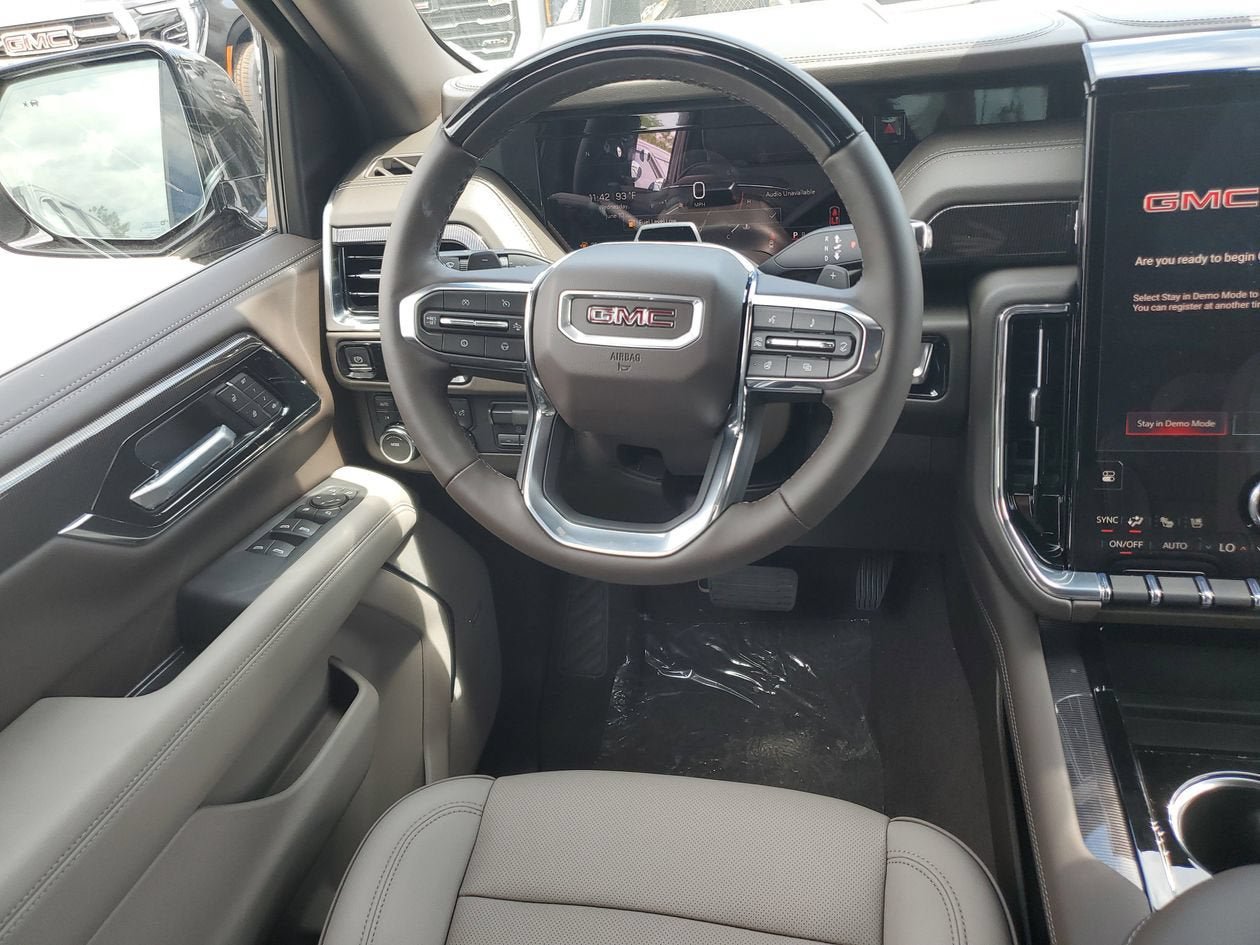 New 2026 GMC Yukon XL Elevation w/ Elevation Premium Package AWD/4WD image 13