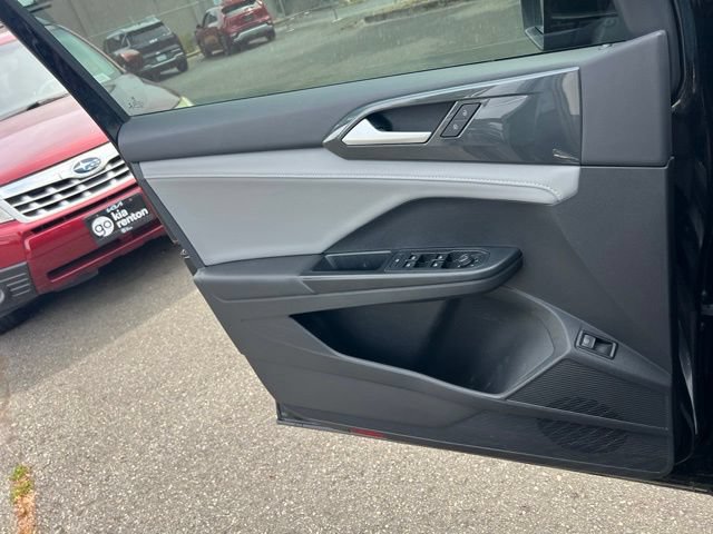 Used 2022 Volkswagen Taos SEL w/ Panoramic Sunroof Package AWD/4WD image 15