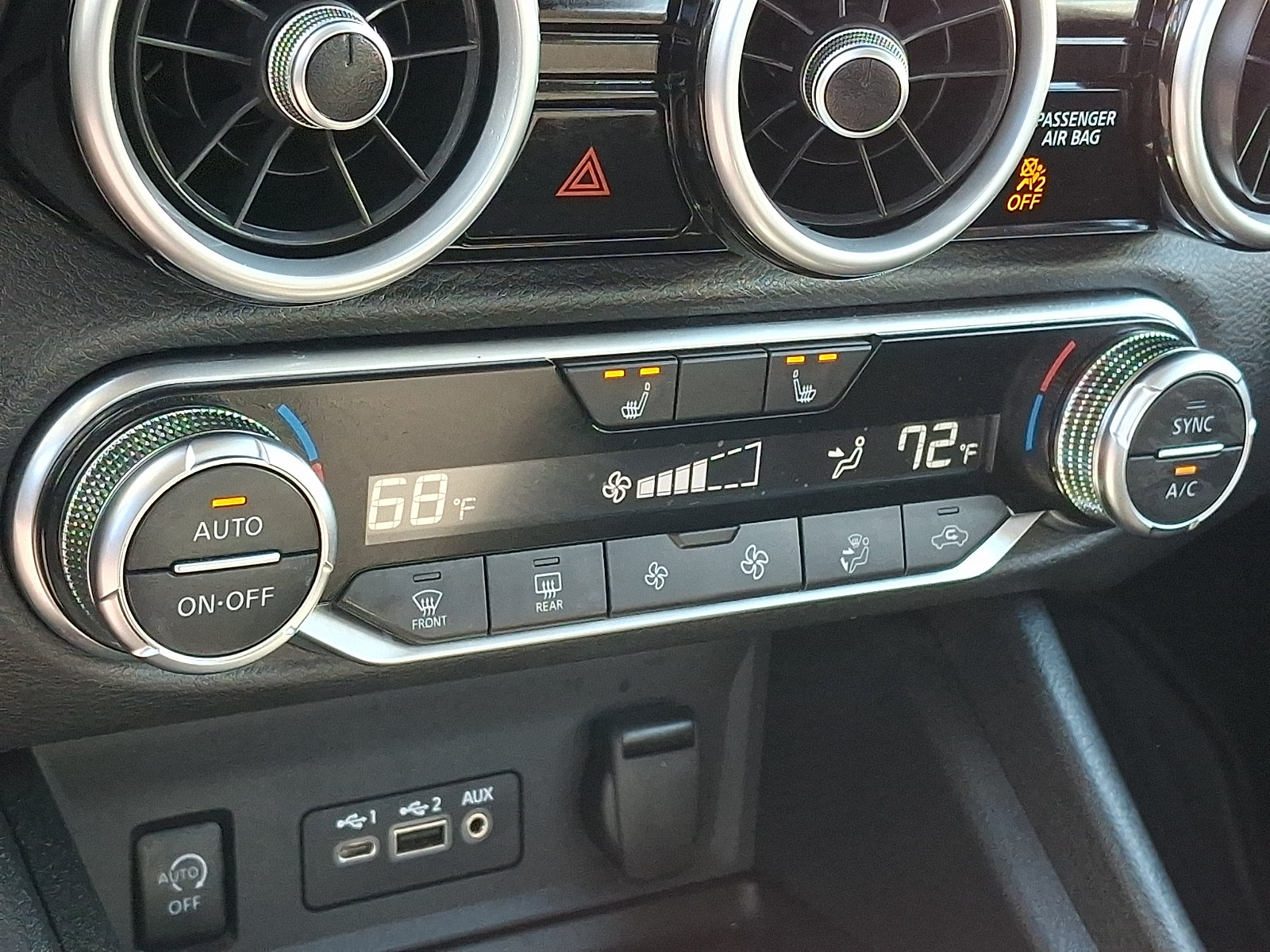 Certified 2024 Nissan Sentra SR FWD image 15