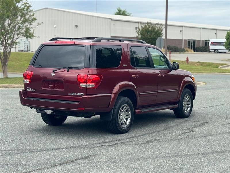 Used 2007 Toyota Sequoia SR5 AWD/4WD image 6