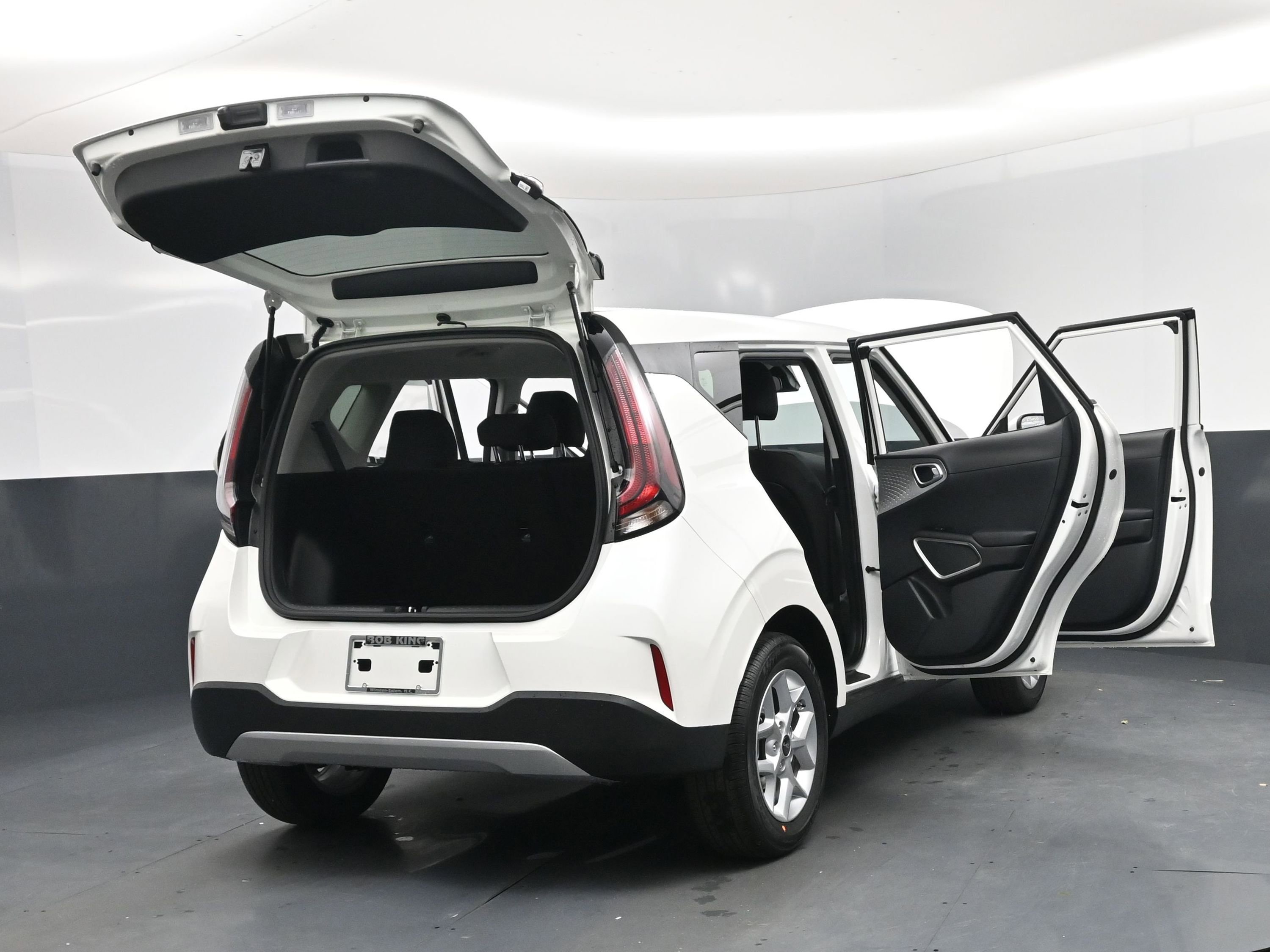 New 2025 Kia Soul LX image 19