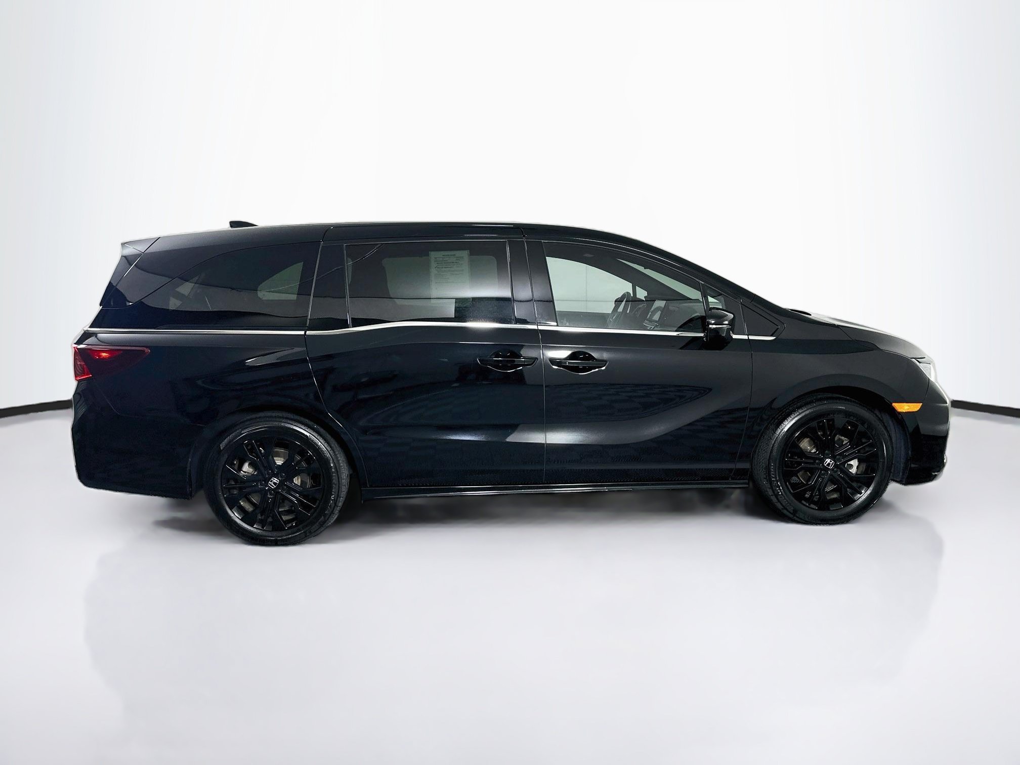 Used 2026 Honda Odyssey Sport-L image 10