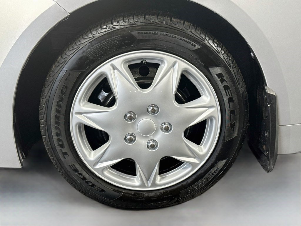 Used 2021 Toyota Corolla LE FWD image 36