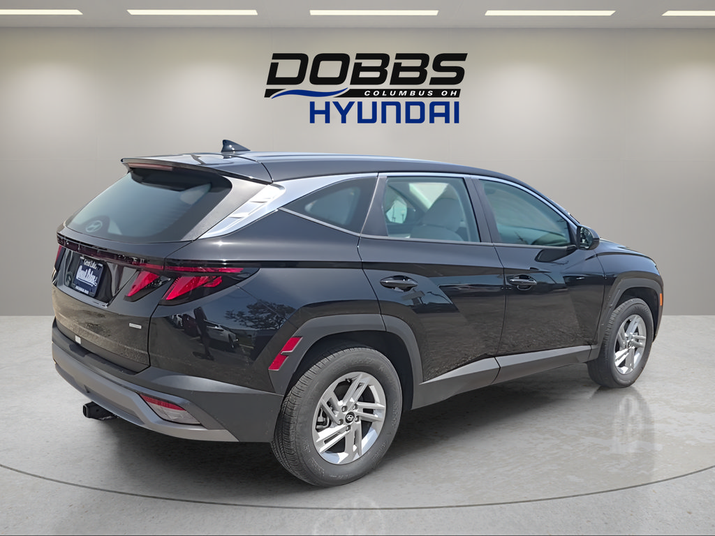 Used 2026 Hyundai Tucson SE AWD/4WD image 5