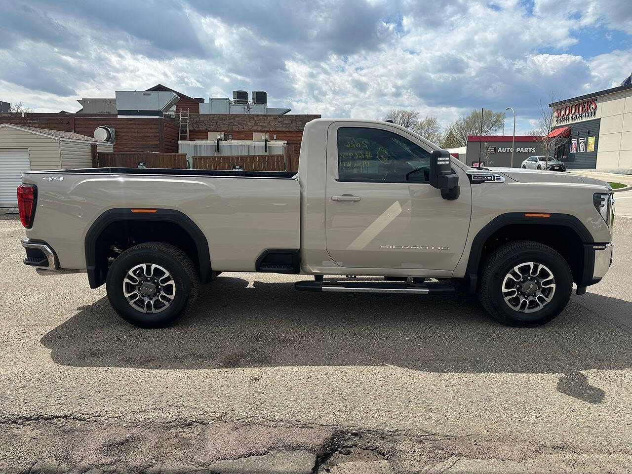 Used 2026 GMC Sierra 3500 SLE w/ SLE Convenience Package AWD/4WD image 6