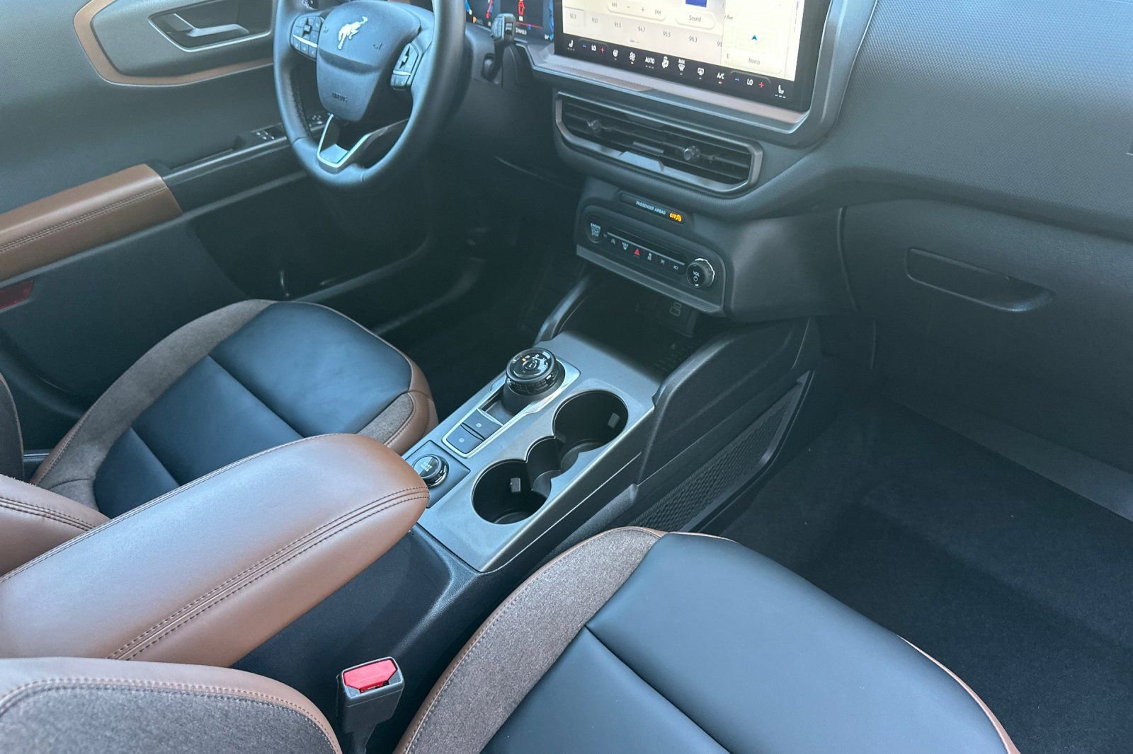 Used 2025 Ford Bronco Sport Outer Banks w/ Outer Banks Tech Package+ image 16