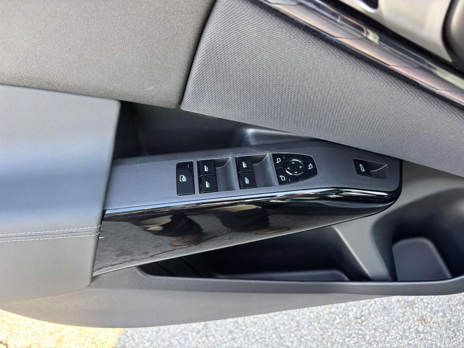 New 2026 BMW X3 xDrive30 image 13