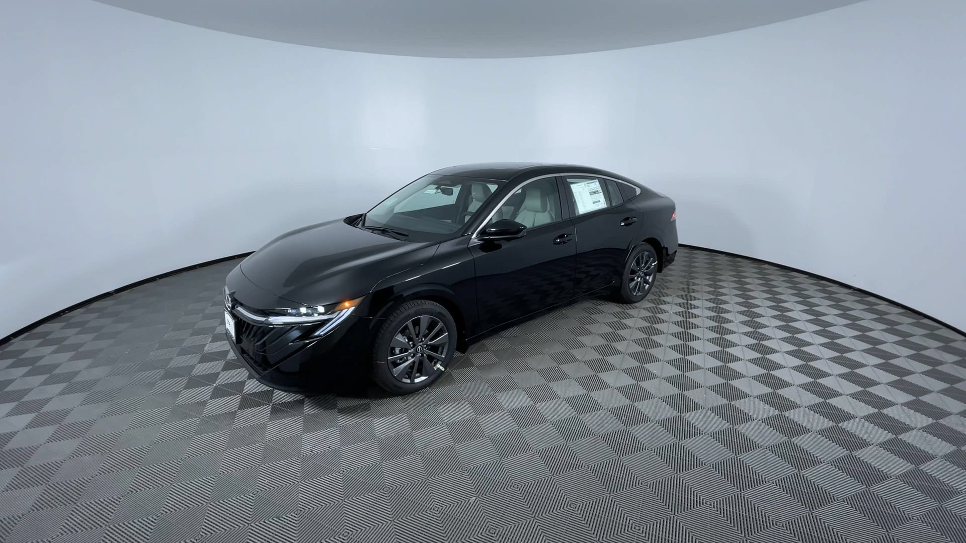 New 2026 Nissan Sentra SL w/ Floor Mat Package FWD image 4