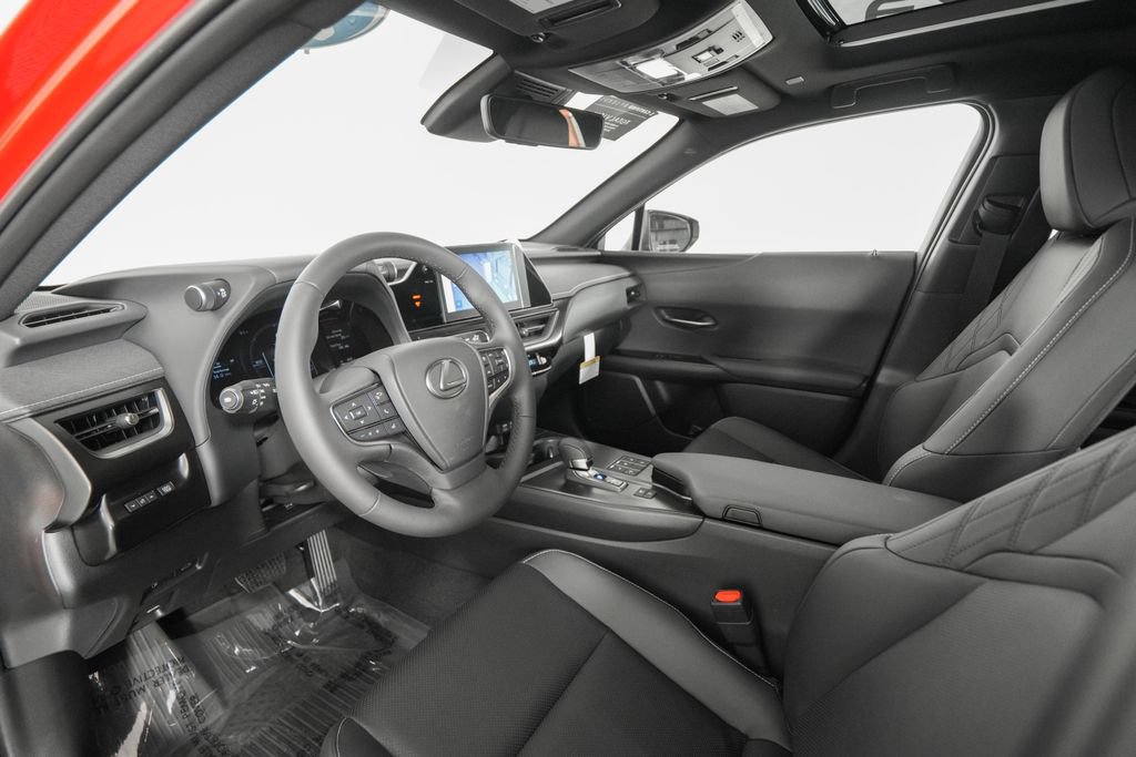 Certified 2025 Lexus UX 300h FWD w/ Accessory Package (Z1) image 10