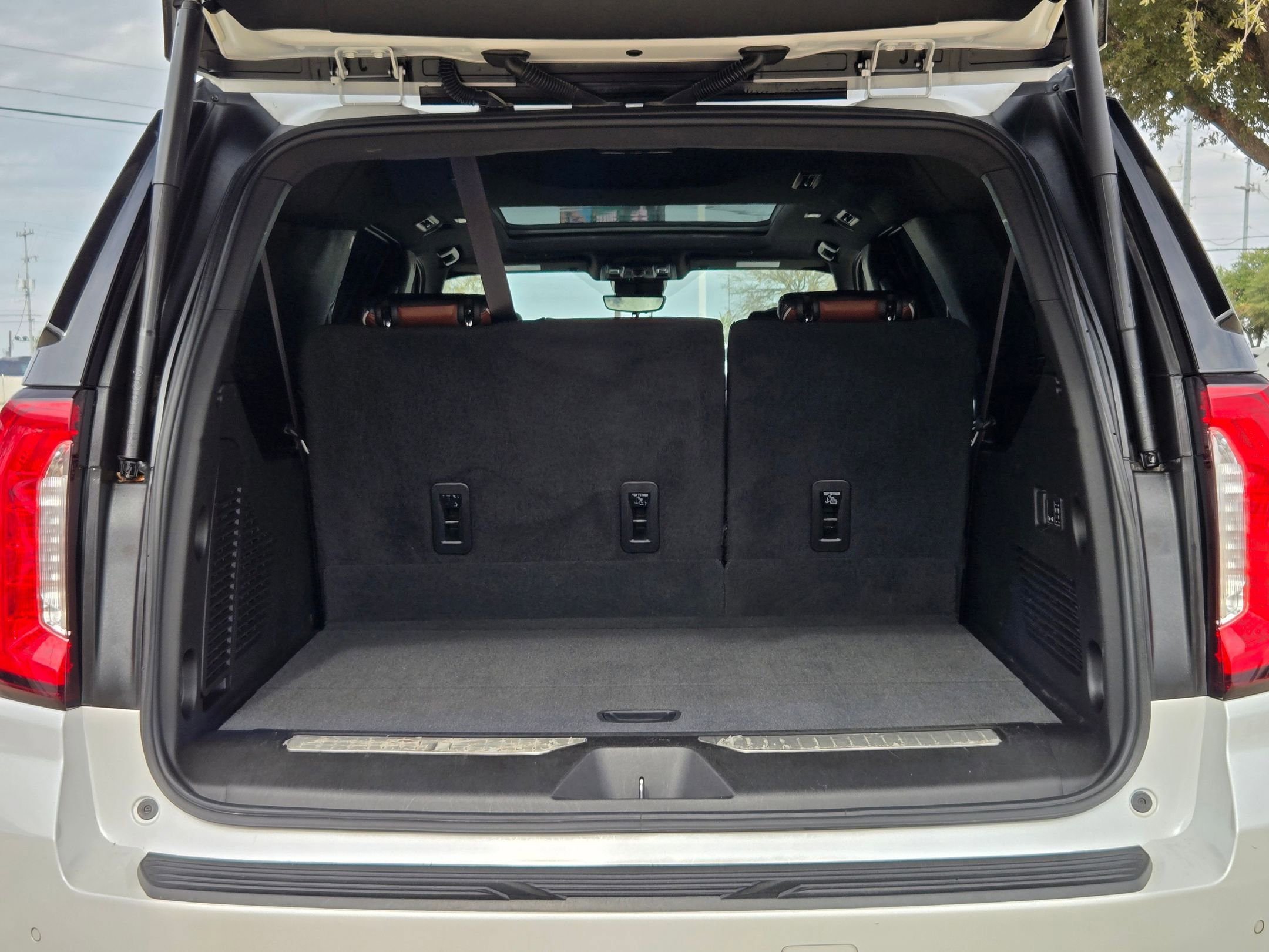 Used 2023 GMC Yukon XL Denali Ultimate image 28