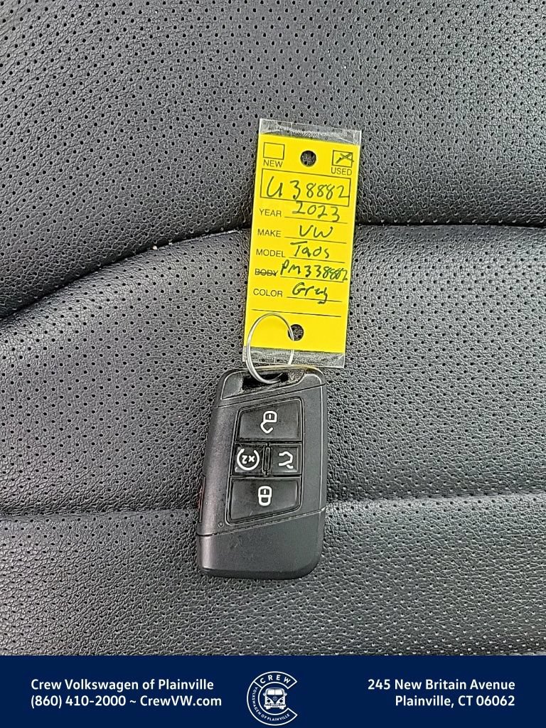 Certified 2023 Volkswagen Taos SEL AWD/4WD image 37