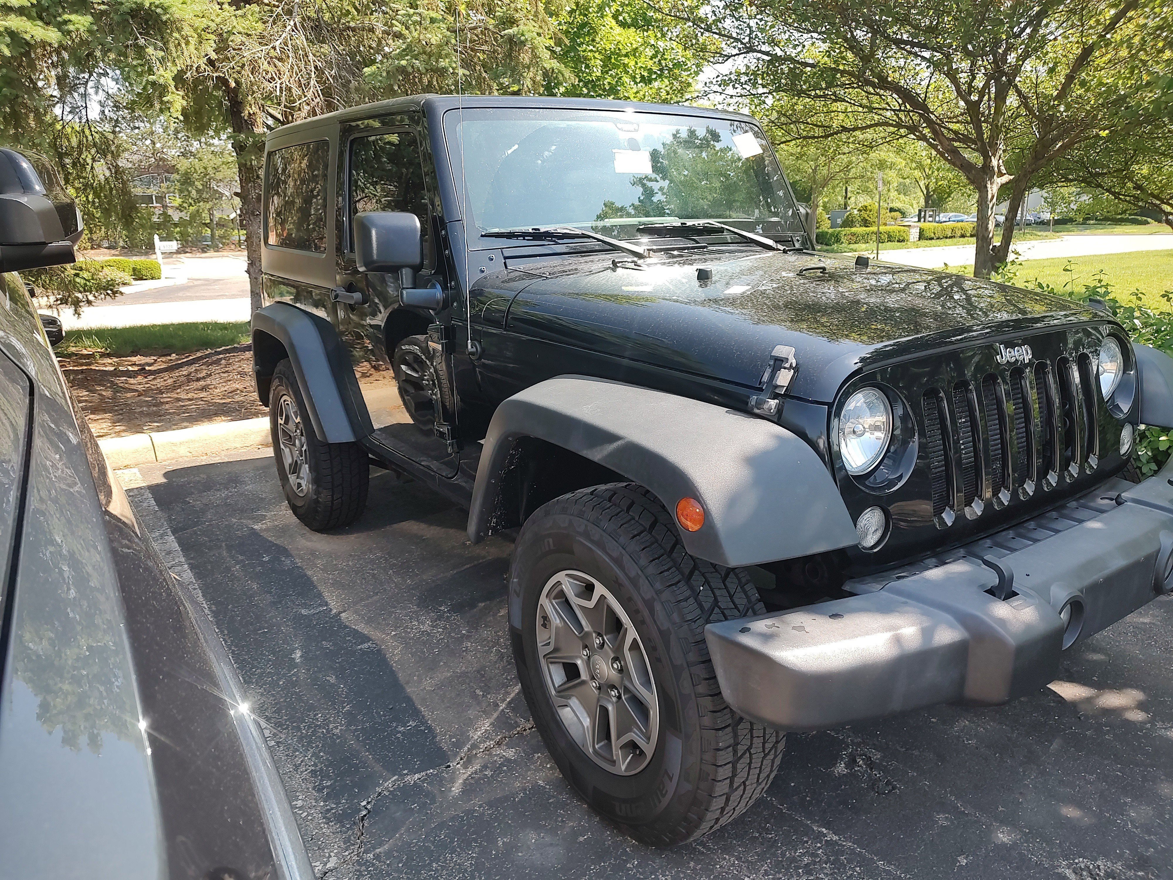 Used 2016 Jeep Wrangler Sport w/ Trailer Tow Group AWD/4WD image 2