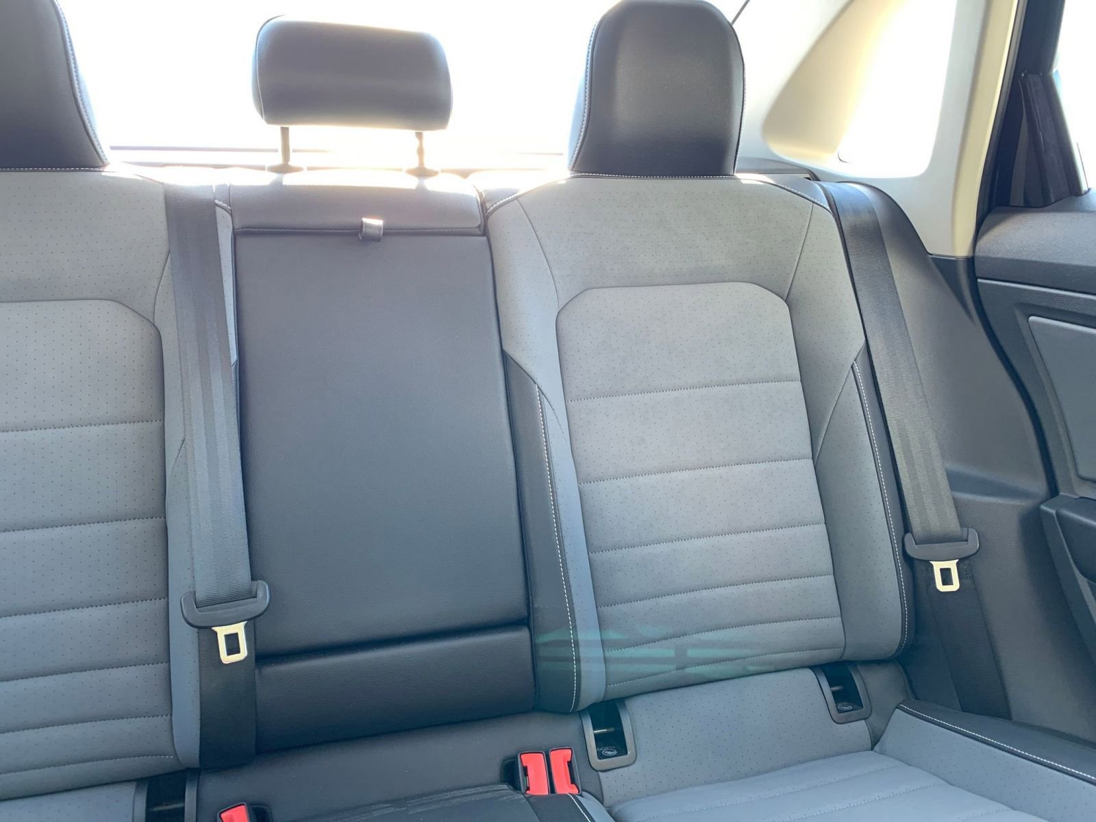 Used 2025 Volkswagen Jetta SE image 36