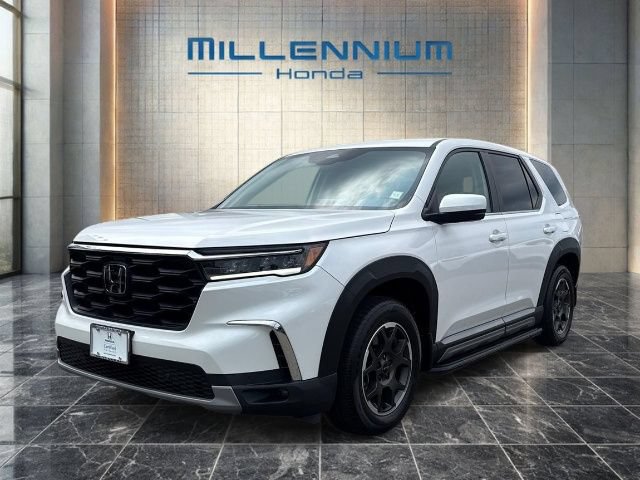 Certified 2023 Honda Pilot EX-L image 1