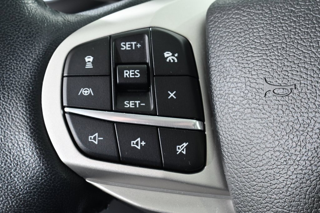 Used 2022 Ford Explorer XLT w/ Equipment Group 202A image 33