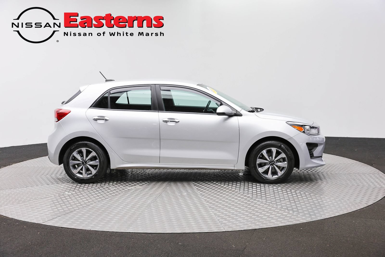 Used 2023 Kia Rio S w/ Technology Package FWD image 4