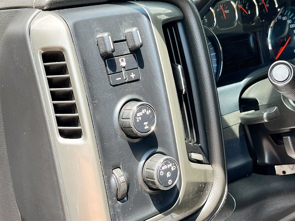 Used 2018 Chevrolet Silverado 1500 High Country AWD/4WD image 10