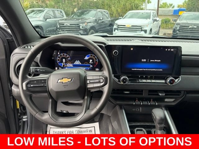 Used 2025 Chevrolet Colorado W/T w/ WT Custom Package RWD image 17