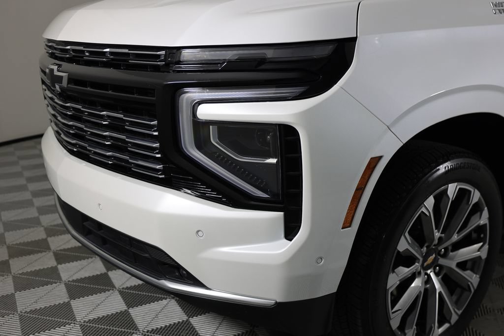 Used 2025 Chevrolet Tahoe High Country AWD/4WD image 36