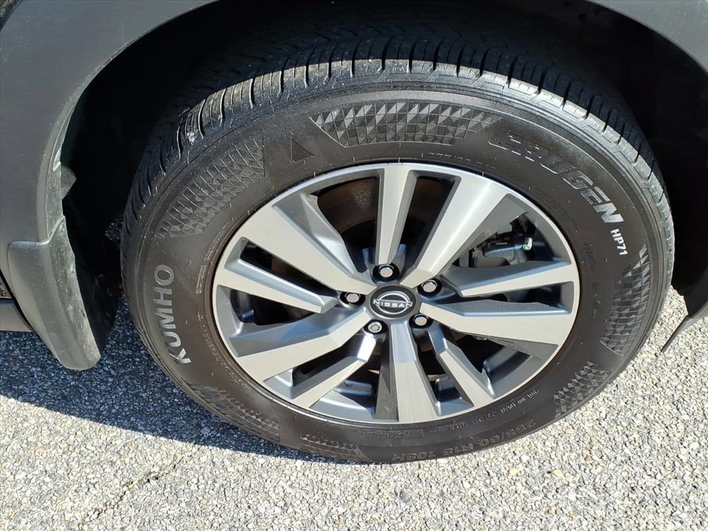 Used 2024 Nissan Pathfinder SL w/ Cargo Package image 5