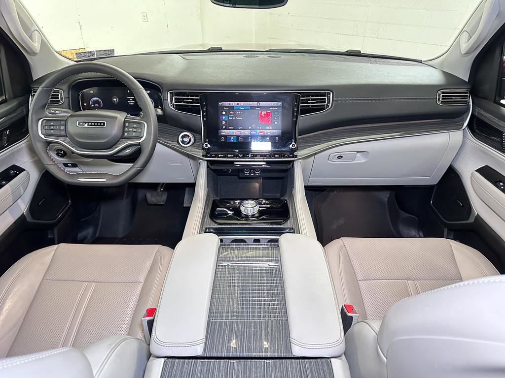 Used 2022 Jeep Wagoneer Series II image 35