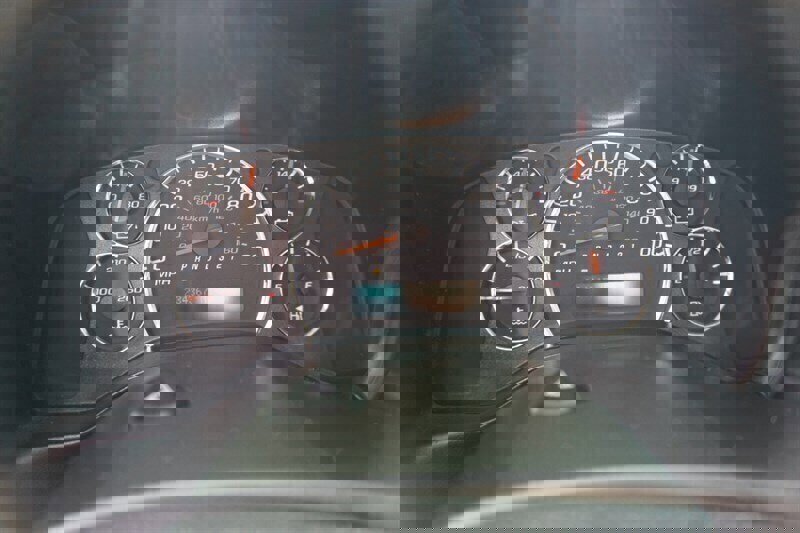 Used 2010 Chevrolet Express 1500 image 26