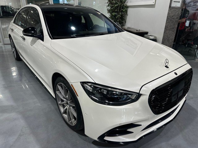 Used 2021 Mercedes-Benz S 580 4MATIC Sedan w/ AMG Line image 11