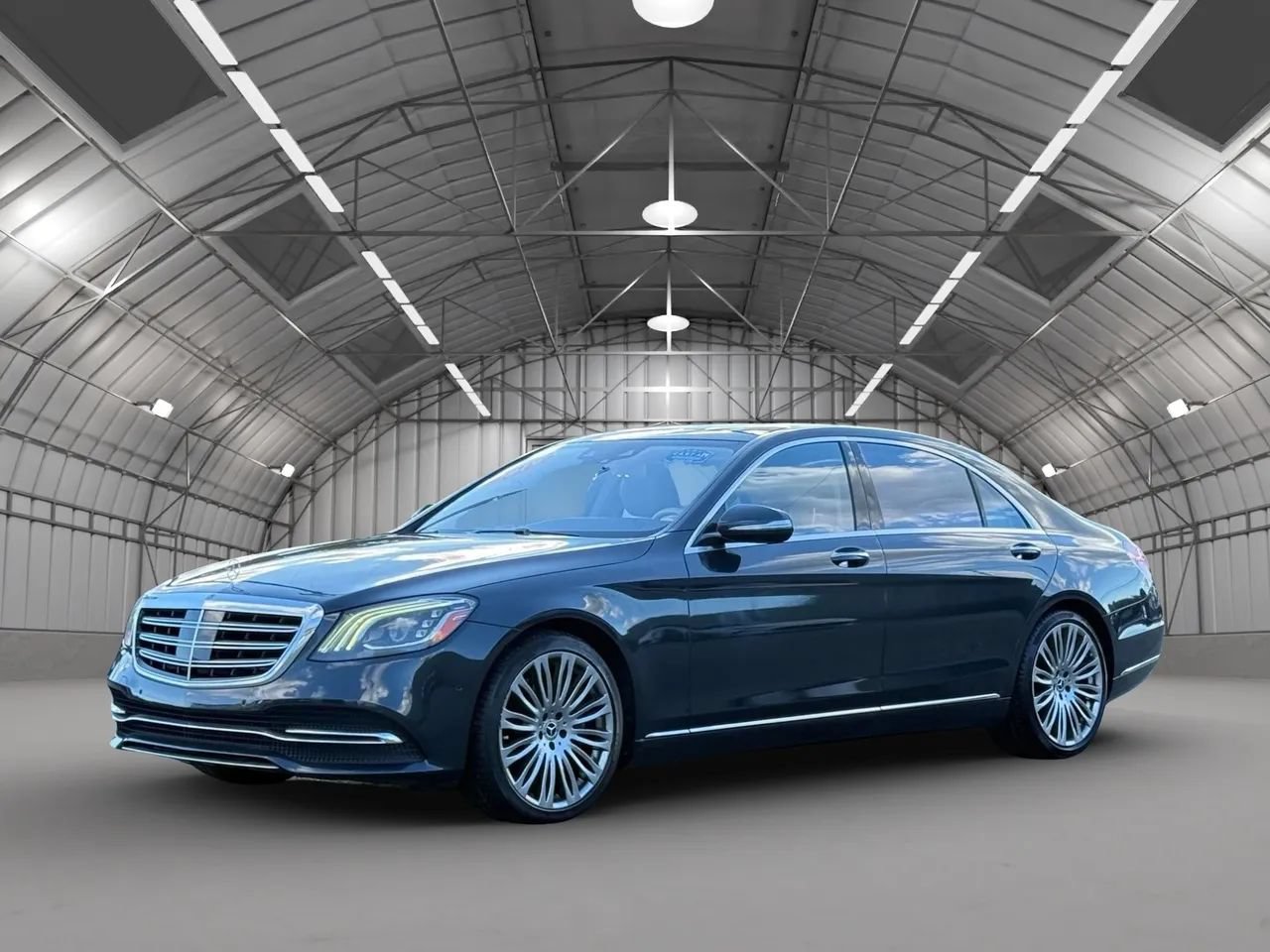 Used 2019 Mercedes-Benz S 450 Sedan image 3