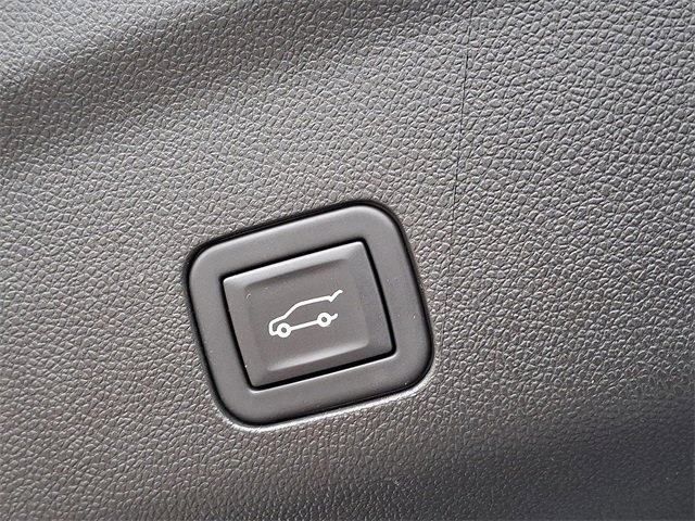 Used 2023 Chevrolet Tahoe High Country image 31