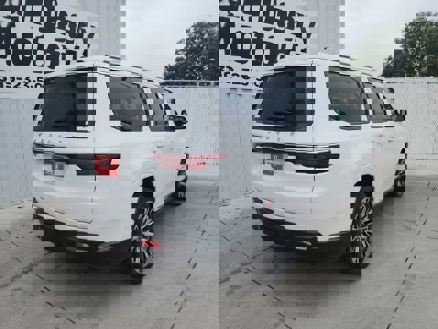 New 2025 Jeep Wagoneer Series II image 18