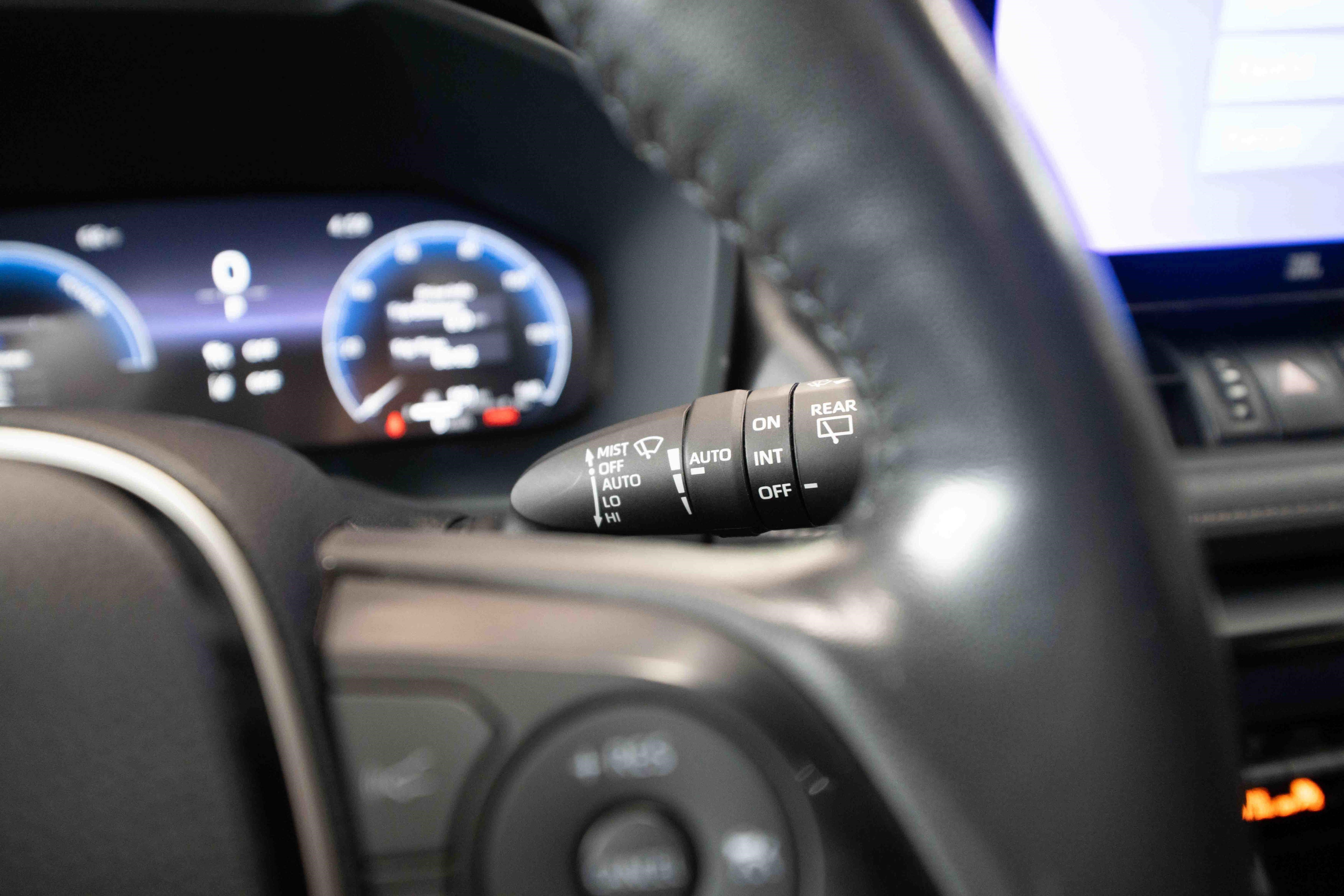 Used 2024 Toyota RAV4 Limited w/ Advanced Technology Package AWD/4WD image 14