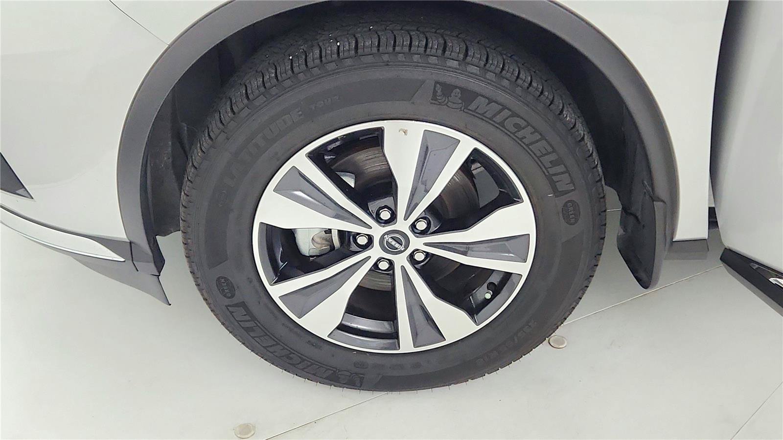 Used 2024 Nissan Murano SV FWD image 33