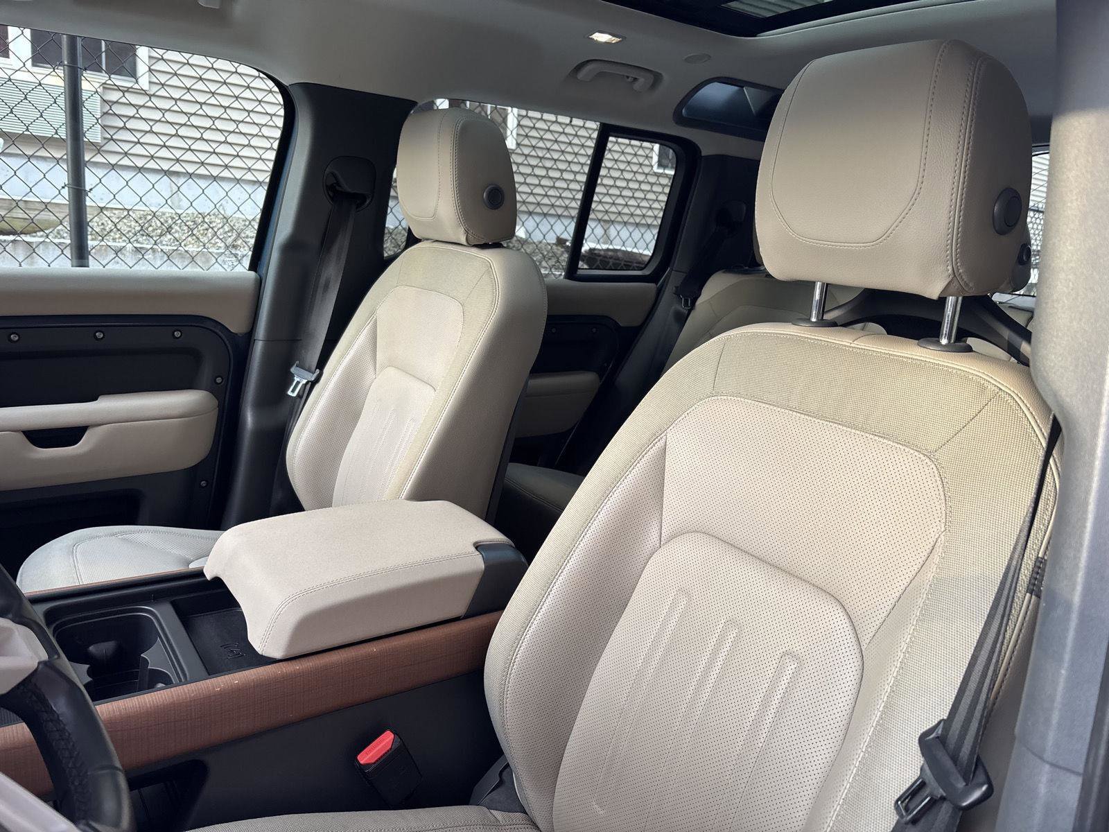 Used 2020 Land Rover Defender 110 S image 10