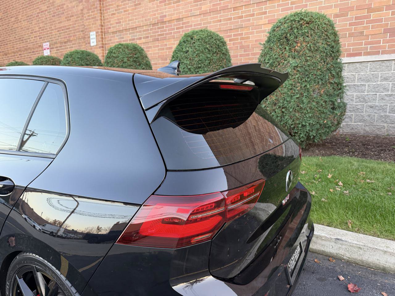 Used 2024 Volkswagen GTI SE FWD image 4