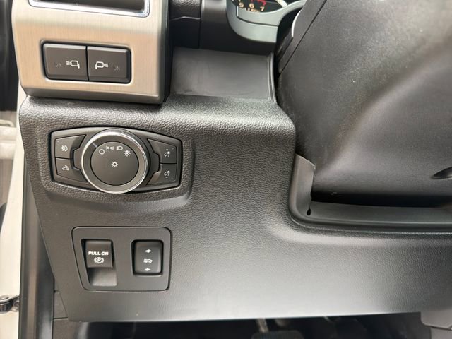 Used 2018 Ford F150 Platinum w/ Technology Package AWD/4WD image 17