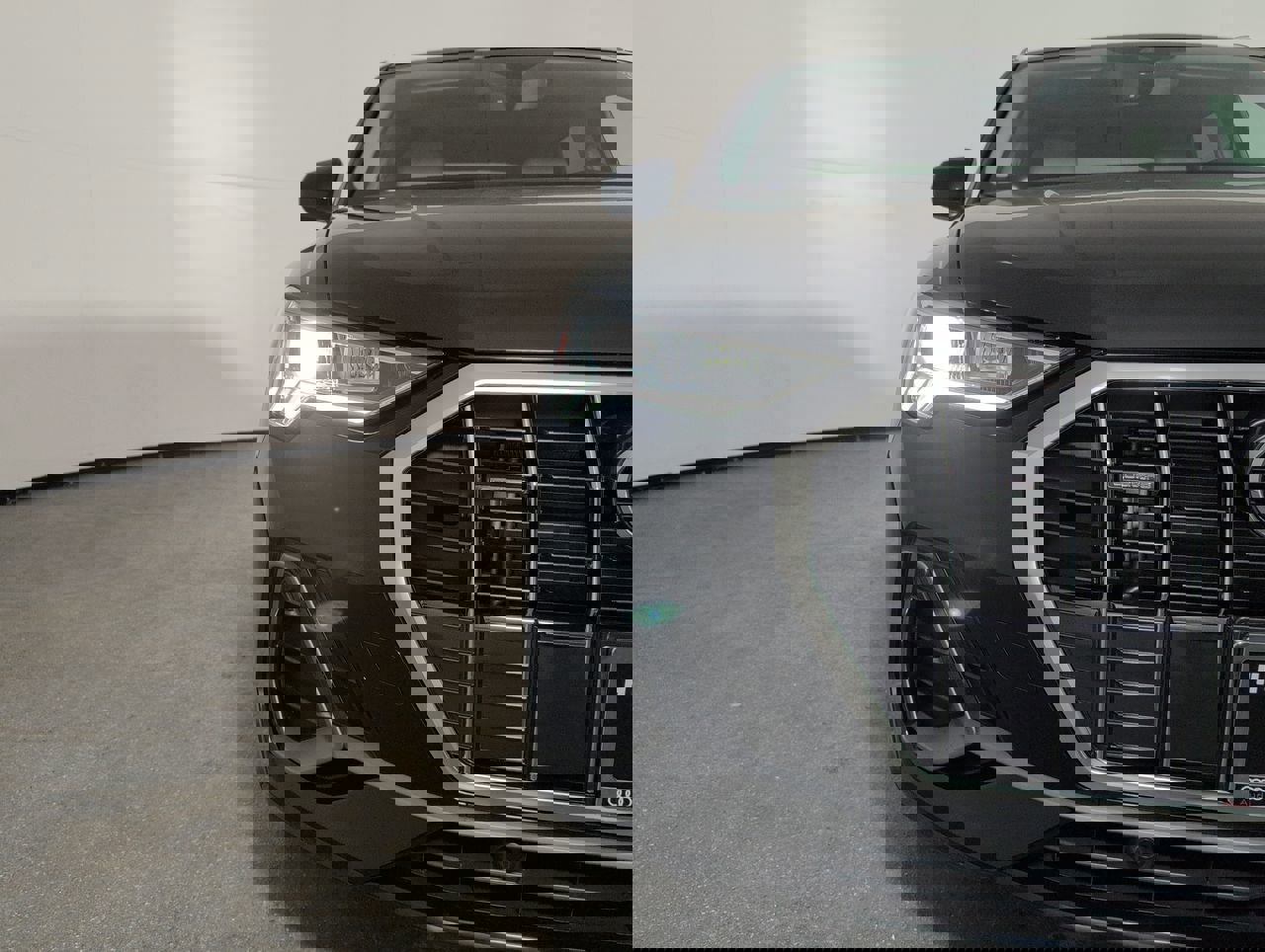 Used 2024 Audi Q3 2.0T Premium Plus image 39