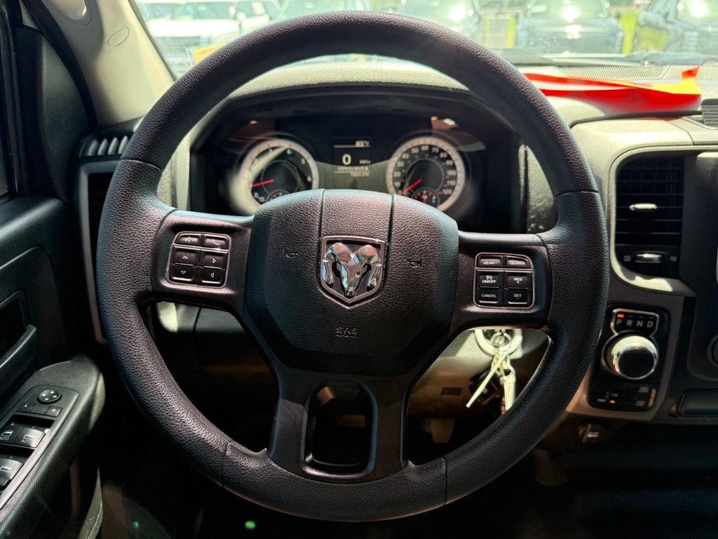 Used 2020 RAM 1500 Tradesman w/ Chrome Appearance Group AWD/4WD image 14